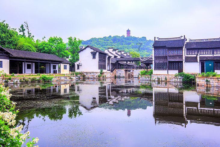 16岁可以申请信用卡吗，我有工作，又有身份证的。游戏画面