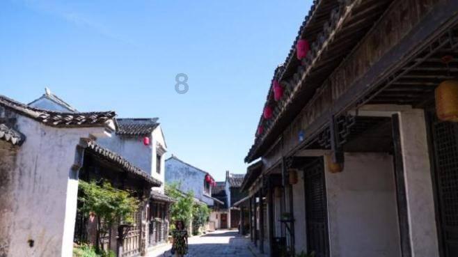蜡笔小新兄妹春节大拜年